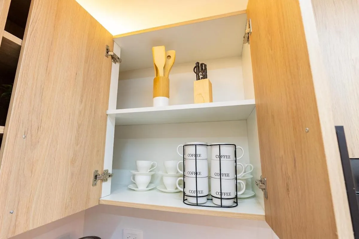 Modern 3Br! 9Fl, King Bed! Sti With Pool! Fast Wifi! Apartment Santiago De Los Caballeros 0*,