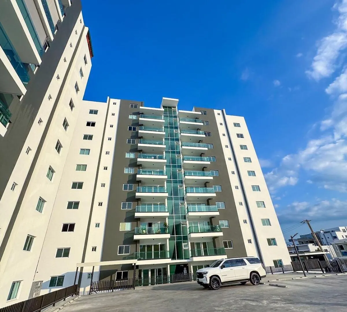 Modern 3Br! 9Fl, King Bed! Sti With Pool! Fast Wifi! Apartment Santiago De Los Caballeros Dominican Republic